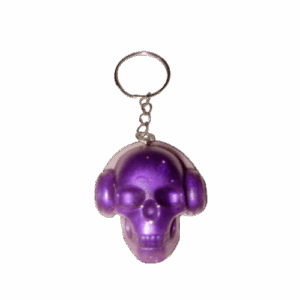 Llavero decorativo de resina con forma de calavera